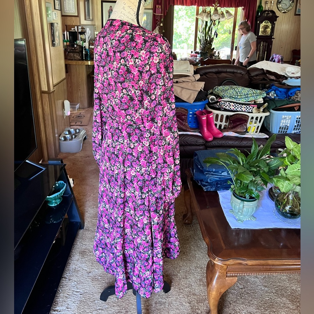 Boohoo Floral Long Sleeve Dress - Pink and Purple - Picture 8 of 16
